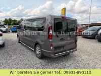 Używany Opel Vivaro 125 KM (91 kW) 2016 Szary Minivan
