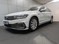 Gebraucht VW Passat GTE 156 PS (114 kW) 2021 Pure white Kombi