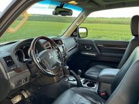 gebraucht Mitsubishi Pajero 3,2 DI-D 4WD Top Automatik Top