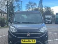 Gebraucht Fiat Doblò Lounge 120 PS (88 kW) 2015 Schwarz Van / Kleinbus