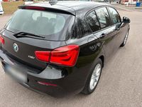 Gebraucht BMW 118 Advantage 136 PS (100 kW) 2018 Schwarz Kleinwagen