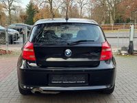 Gebraucht BMW 116 122 PS (89 kW) 2008 Schwarz Kleinwagen