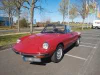 Gebraucht Alfa Romeo Spider Veloce 126 PS (92 kW) 1980 Rot Cabrio