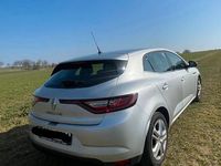 Gebraucht Renault Mégane IV Experience 101 PS (74 kW) 2016 Silber Limousine