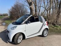 Gebraucht Smart ForTwo Cabrio Passion 71 PS (52 kW) 2014 Weiß Cabrio