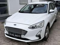Usado Ford Focus 101 HP (74 kW) 2019 Branco Carrinha