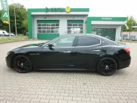 Gebraucht Maserati Ghibli 411 PS (302 kW) 2015 Schwarz Limousine