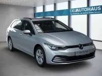 Gebraucht VW Golf VIII Life 110 PS (80 kW) 2024 Silber Kombi