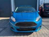 Gebraucht Ford Fiesta 95 PS (69 kW) 2013 Blau Kleinwagen