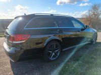 Gebraucht Mercedes E220 AMG 170 PS (125 kW) 2014 Schwarz Kombi