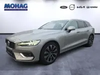 Używany Volvo V60 Plus 197 KM (144 kW) 2023 Srebrny Kombi