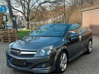 Gebraucht Opel Astra Cabriolet 140 PS (102 kW) 2009 Grau Cabrio
