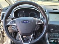 Gebraucht Ford S-MAX Titanium 179 PS (131 kW) 2017 Grau Van / Kleinbus
