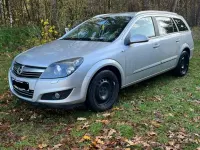 Gebraucht Opel Astra 140 PS (102 kW) 2009 Silber Kombi