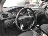 Gebraucht Mercedes B150 95 PS (69 kW) 2008 Grau Van / Kleinbus