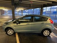 Gebraucht Ford Fiesta 68 PS (50 kW) 2009 Blau Kleinwagen