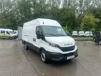 Gebraucht Iveco Daily 156 PS (114 kW) 2026 Weiss weiss Van