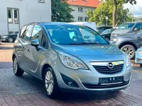 Gebraucht Opel Meriva 120 PS (88 kW) 2012 Silber Van / Kleinbus
