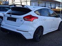 Gebraucht Ford Focus RS 441 PS (324 kW) 2016 Frostweiß Kleinwagen