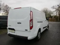 Gebraucht Ford 300 Trend 131 PS (96 kW) 2022 Weiß Van / Kleinbus