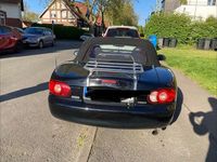 Second-hand Mazda MX5 110 CP (80 kW) 2004 Negru Cabrio