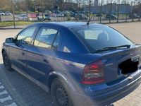 Usata Opel Astra 84 CV (61 kW) 2004 Blu Berlina