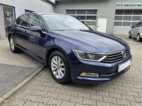 Gebraucht VW Passat Comfortline 150 PS (110 kW) 2018 Blau Limousine
