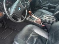 Gebraucht BMW 735 235 PS (172 kW) 1997 Grau Limousine