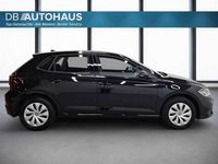 Gebraucht VW Polo Life 95 PS (69 kW) 2024 Schwarz Kleinwagen