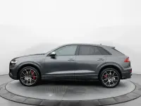 Gebraucht Audi SQ8 Ambiente 508 PS (373 kW) 2023 Daytonagrau perleffekt SUV