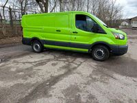 Second-hand Ford Transit 309 CP (227 kW) 2016 Verde Monovolum