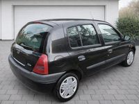 Gebraucht Renault Clio II 75 PS (55 kW) 1999 Schwarz Kleinwagen