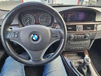 Gebraucht BMW 320 Comfort Edition 184 PS (135 kW) 2011 Weiß Kombi