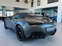 Gebraucht Ferrari Roma 620 PS (456 kW) 2025 Grau Cabrio