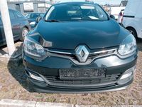 Gebraucht Renault Mégane III LIMITED 110 PS (80 kW) 2015 Schwarz Limousine