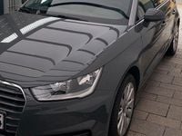 Gebraucht Audi A1 95 PS (69 kW) 2017 Grau Kleinwagen