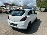 Gebraucht Opel Corsa Sport 87 PS (63 kW) 2012 Weiß Kleinwagen