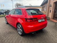 Gebraucht Audi A3 Ambition 179 PS (131 kW) 2012 Rot Kleinwagen