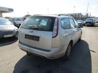 Gebraucht Ford Focus Style 101 PS (74 kW) 2008 Silber Limousine