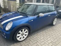 Używany Mini Cooper 116 KM (85 kW) 2005 Niebieski Hatchback