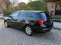 Gebraucht Opel Astra 136 PS (100 kW) 2016 Schwarz Kombi