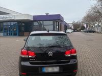 Gebraucht VW Golf VI Highline 105 PS (77 kW) 2011 Kleinwagen