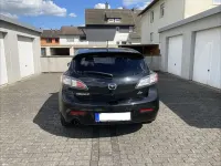 Gebraucht Mazda 3 Exclusive-Line 105 PS (77 kW) 2011 Schwarz Limousine