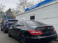 Używany Mercedes E300 Elegance 252 KM (185 kW) 2011 Czarny Coupe