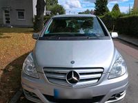 Gebraucht Mercedes B180 2009 Silber Van / Kleinbus