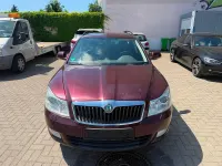 Gebraucht Skoda Octavia 140 PS (102 kW) 2011 Rot Kombi