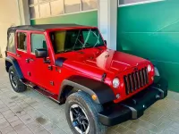 Gebraucht Jeep Wrangler Sahara 284 PS (208 kW) 2018 Prc : firecracker red SUV