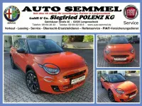 Neu Fiat 600 La Prima 110 PS (80 kW) 2025 Orange sun of italy SUV