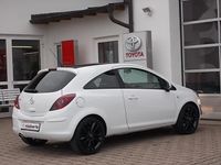 Gebraucht Opel Corsa Color Edition 87 PS (63 kW) 2011 Weiß Kleinwagen