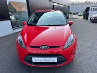 Gebraucht Ford Fiesta Trend 95 PS (69 kW) 2011 Rot Kleinwagen